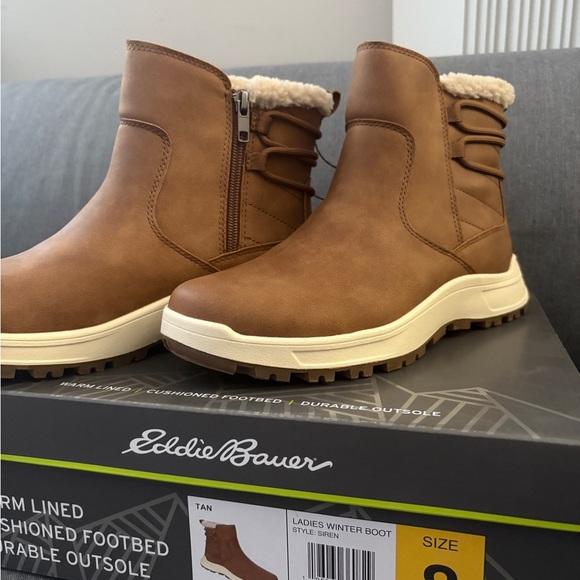 Eddie Bauer Tan Ladies Winter Boots - Picture 2 of 6